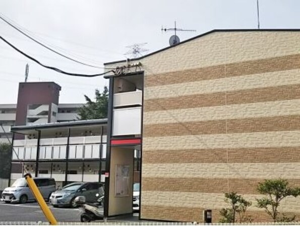 レオパレスM&Kの物件外観写真